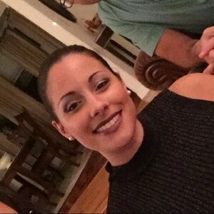 Meet your Posher, Vanessa